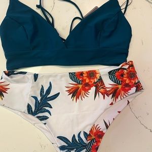 NWT bikini set.